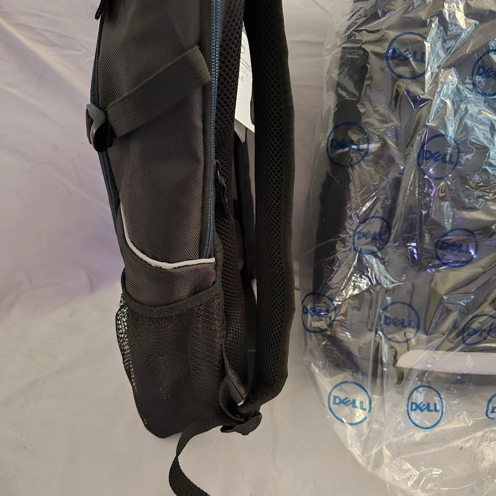 15.6 inch Dell Urban 2.0 Backpack